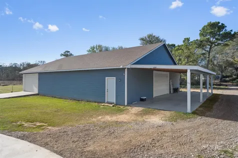 1880 E Highway 21 Paige TX 78659