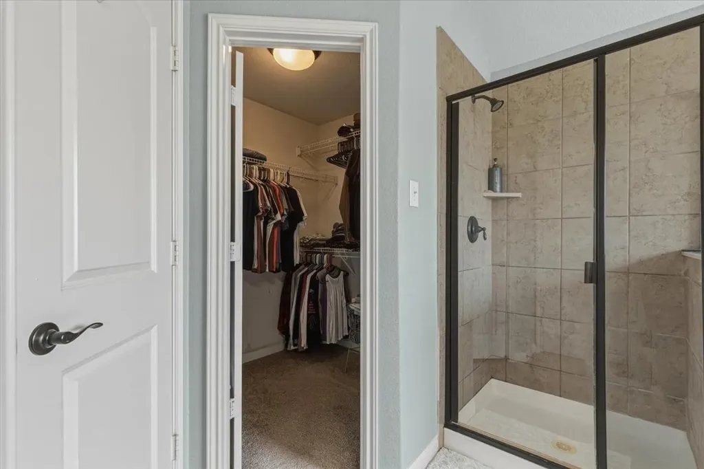 1672 Treeta Trail Kyle TX 78640