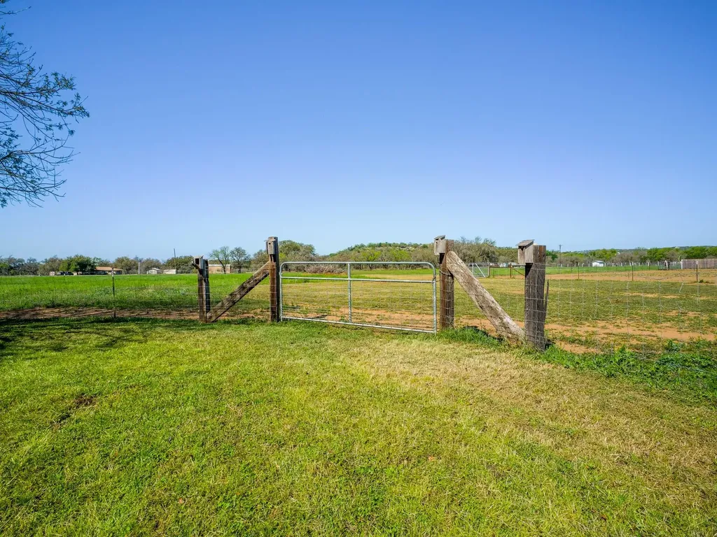 550 Timber Ridge Road Marble Falls TX 78654