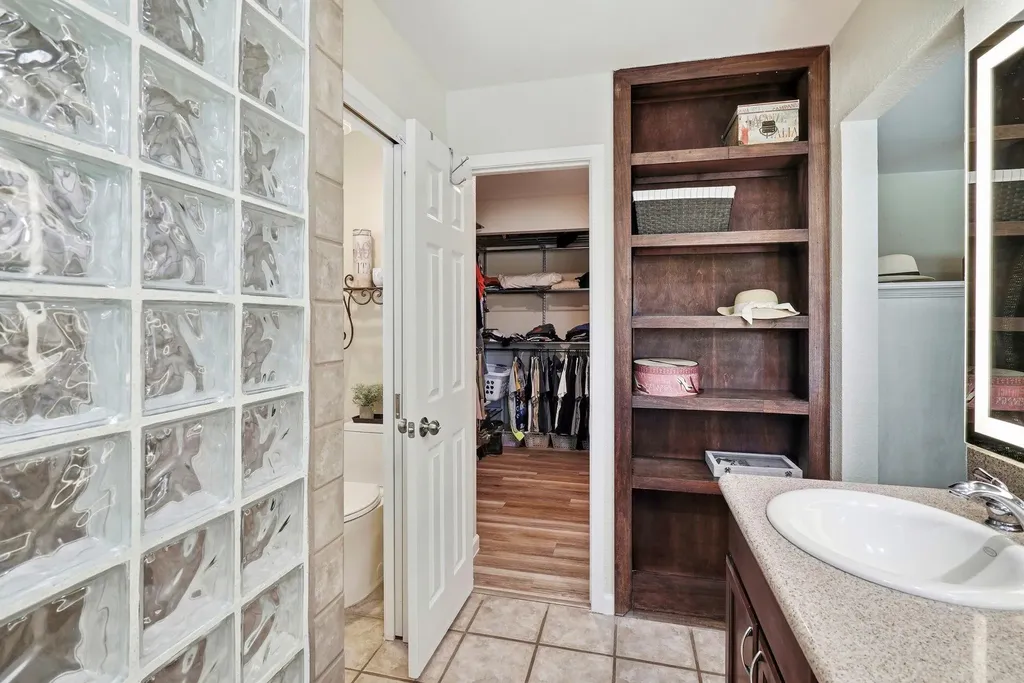 11002 Sierra Verde Trail Austin TX 78759