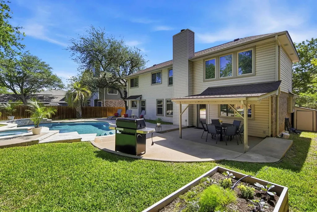 11002 Sierra Verde Trail Austin TX 78759