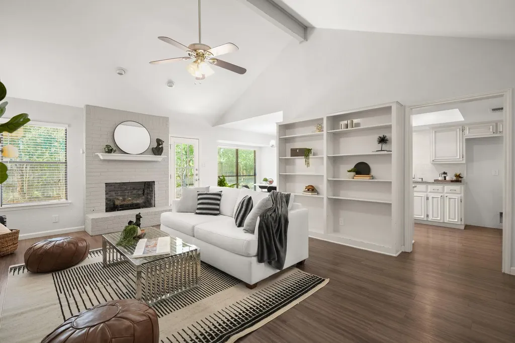 2116 Wychwood Drive Austin TX 78746