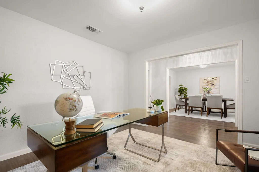 2116 Wychwood Drive Austin TX 78746
