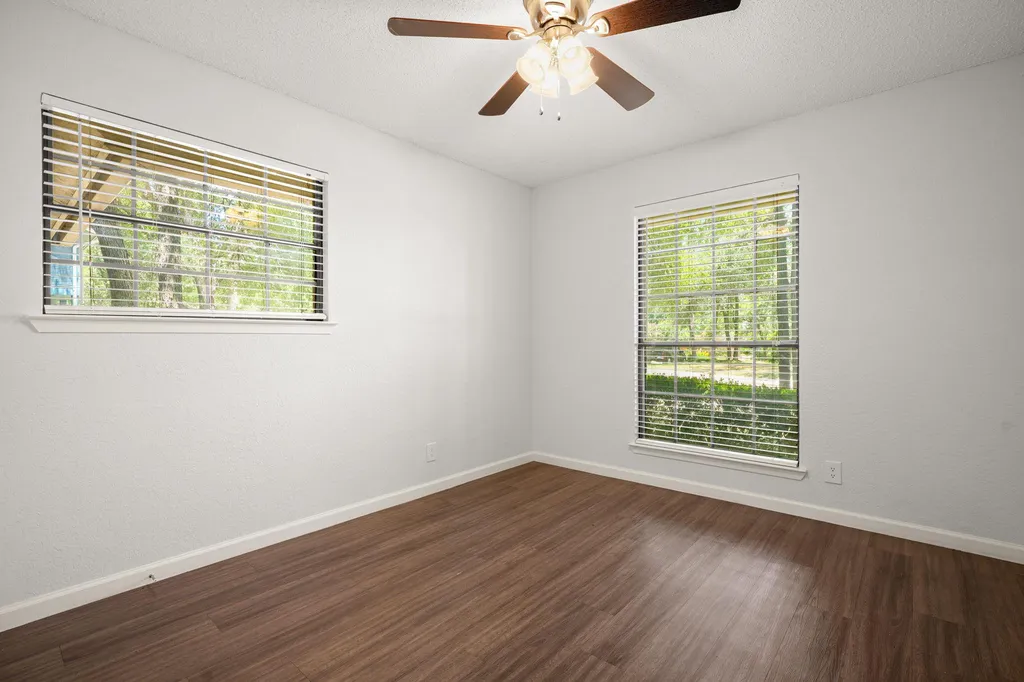 2116 Wychwood Drive Austin TX 78746