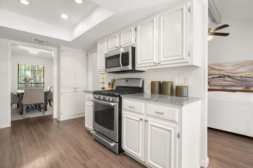 2116 Wychwood Drive Austin TX 78746