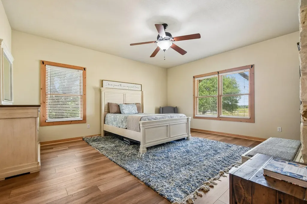 387 Goertz Drive Red Rock TX 78662
