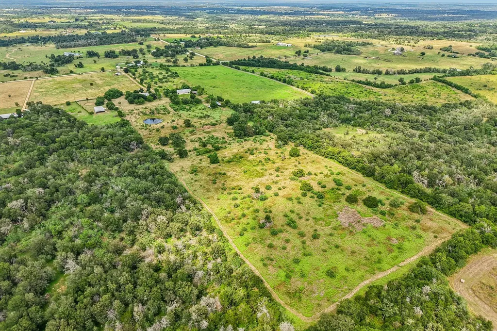 387 Goertz Drive Red Rock TX 78662