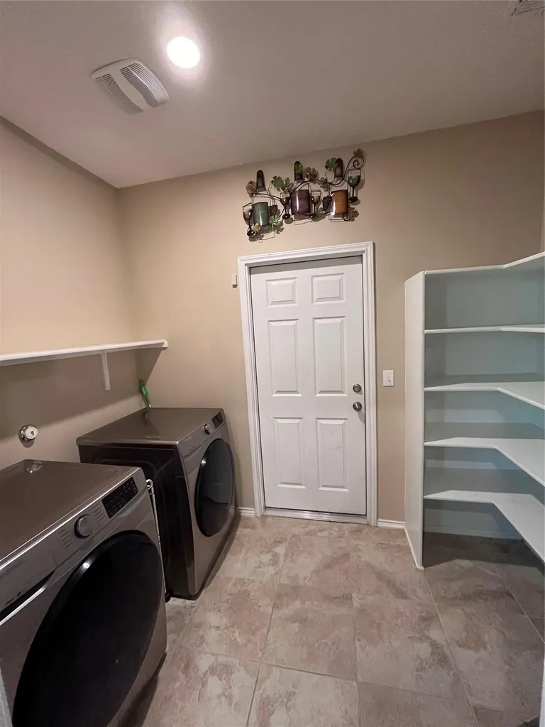 12425 Calibri Lane Austin TX 78753