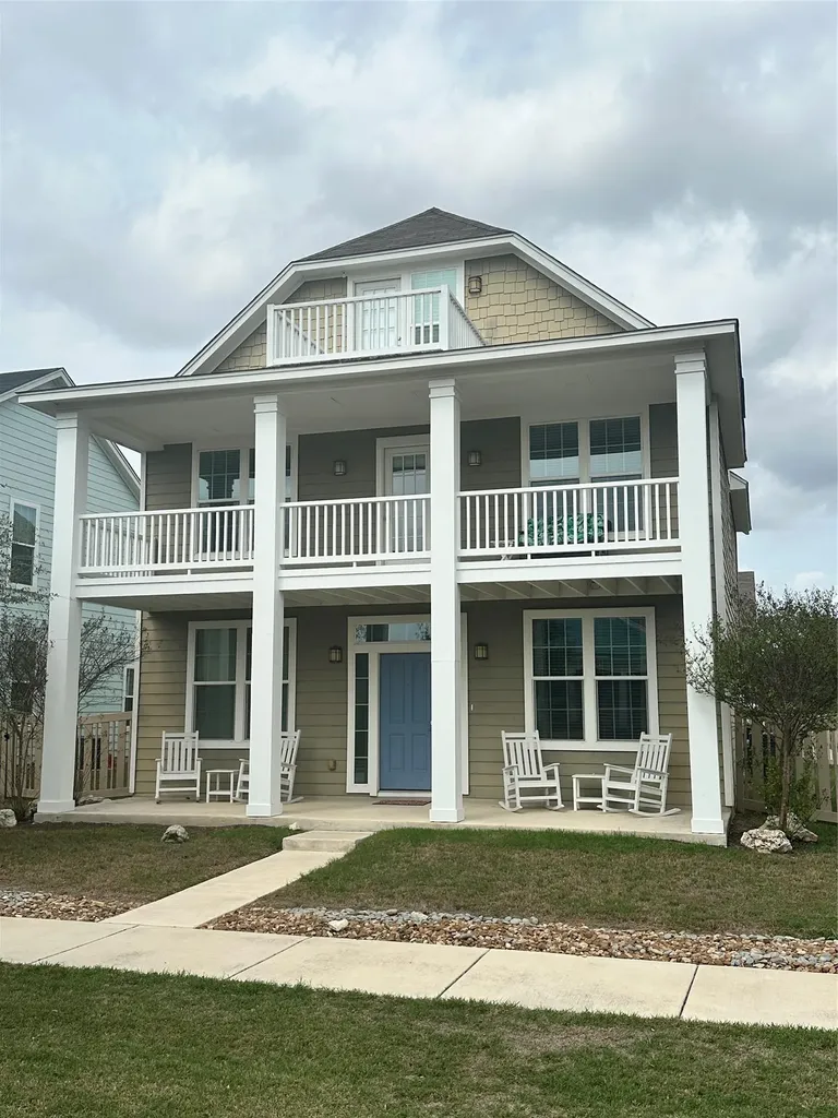 1269 Nevarez Kyle TX 78640