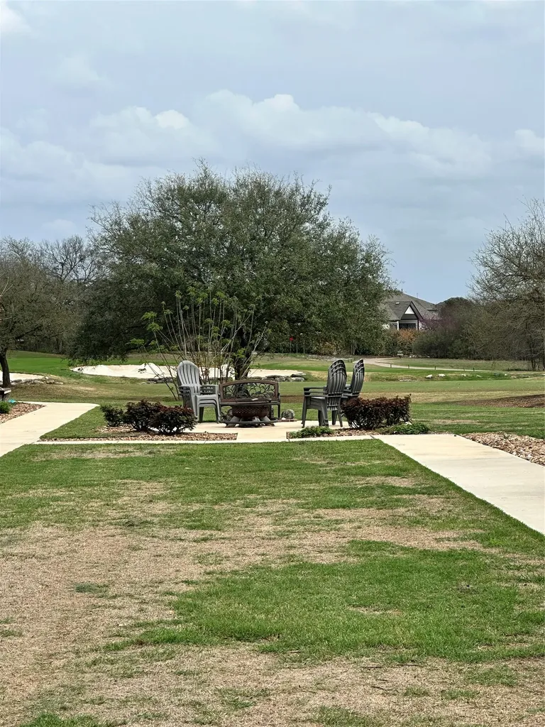 1269 Nevarez Kyle TX 78640