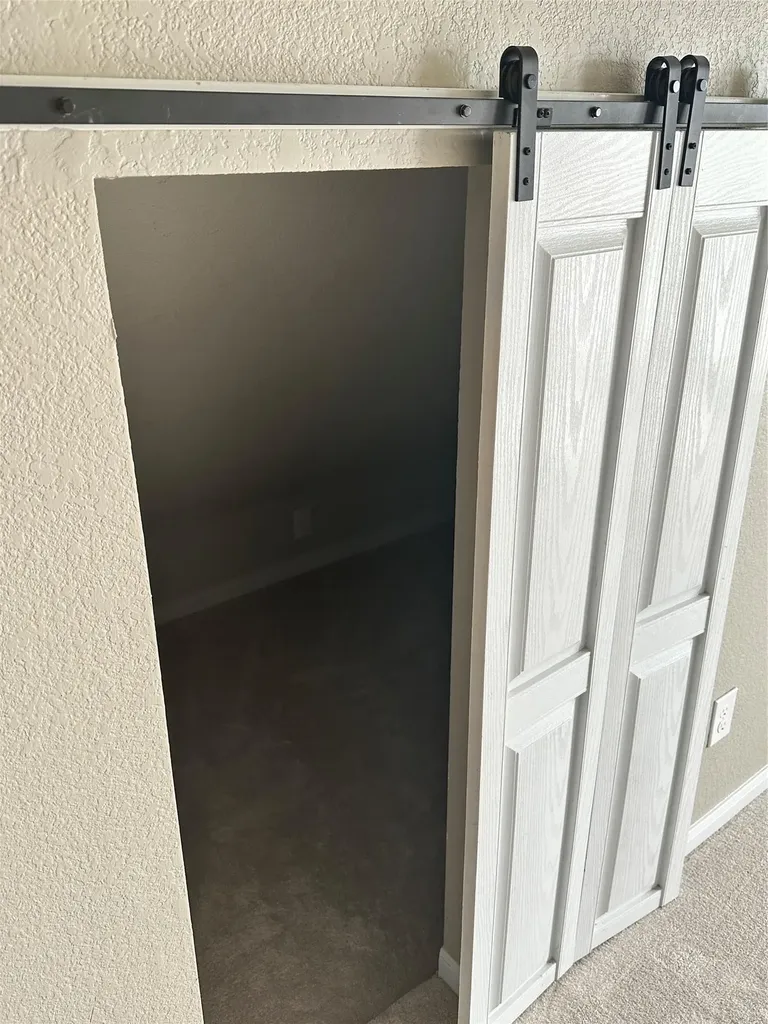 1269 Nevarez Kyle TX 78640