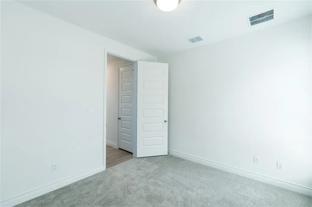 129 Menlo Bend Liberty Hill TX 78642