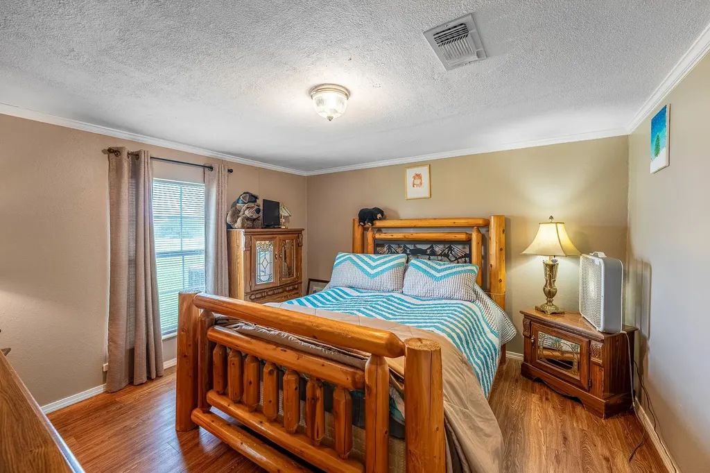 1360 Us Highway 84 Highway W Mullin TX 76864