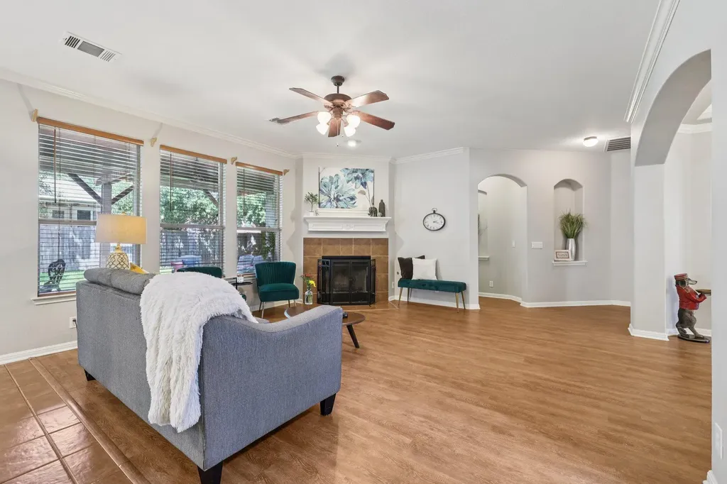 3804 Spyglass Cove Round Rock TX 78664