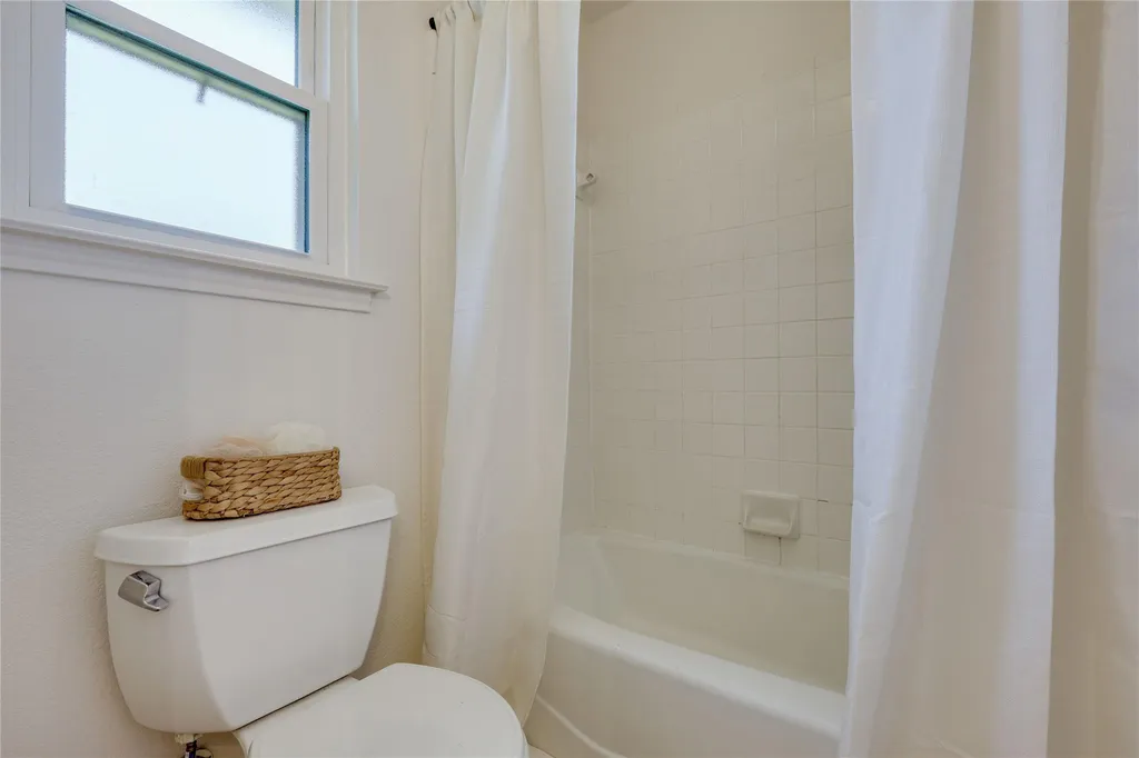 517 Maple Run Round Rock TX 78664