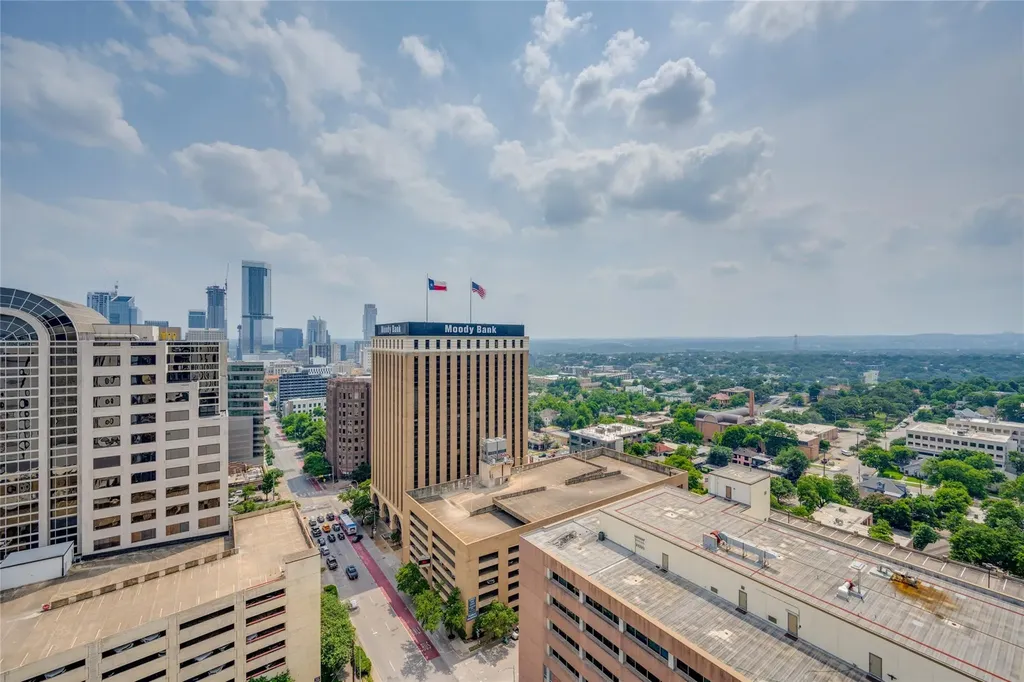 313 W 17th Street Austin TX 78701