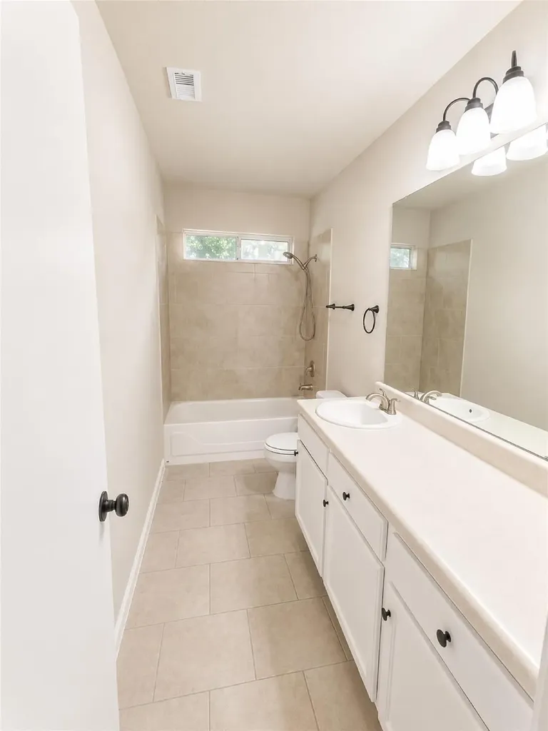 1531 Brandi Circle Kyle TX 78640