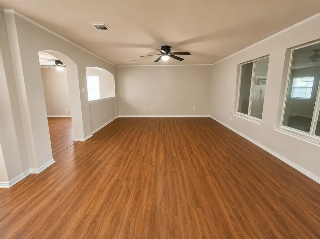 1531 Brandi Circle Kyle TX 78640