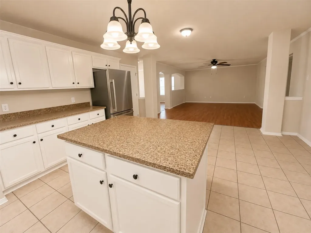 1531 Brandi Circle Kyle TX 78640