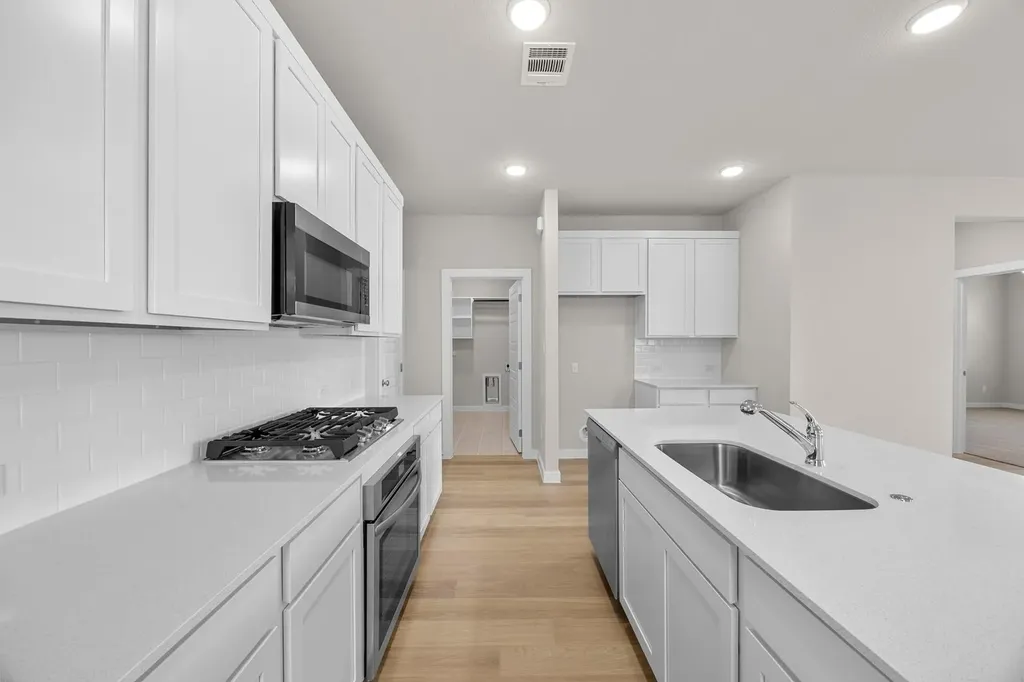 4705 Native Pearl Austin TX 78754