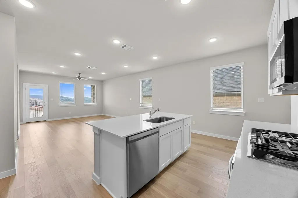 4705 Native Pearl Austin TX 78754
