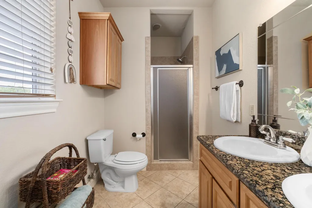 1402 Parker Lane Austin TX 78741