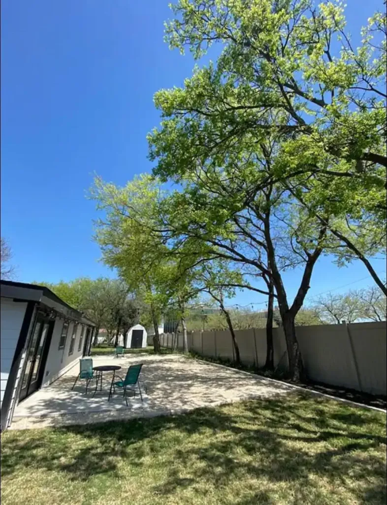1102 Clayton Lane Austin TX 78723