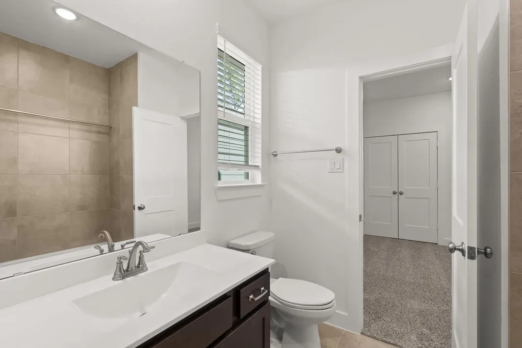 215 Flora Springs Cove Liberty Hill TX 78642