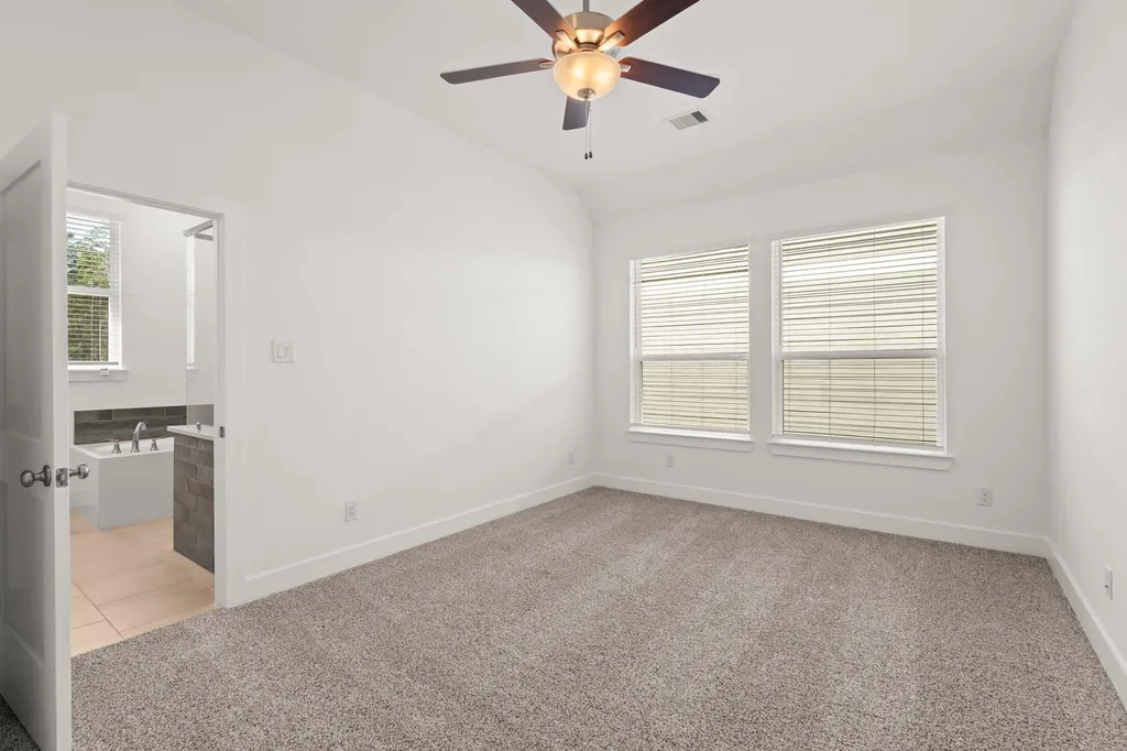 215 Flora Springs Cove Liberty Hill TX 78642
