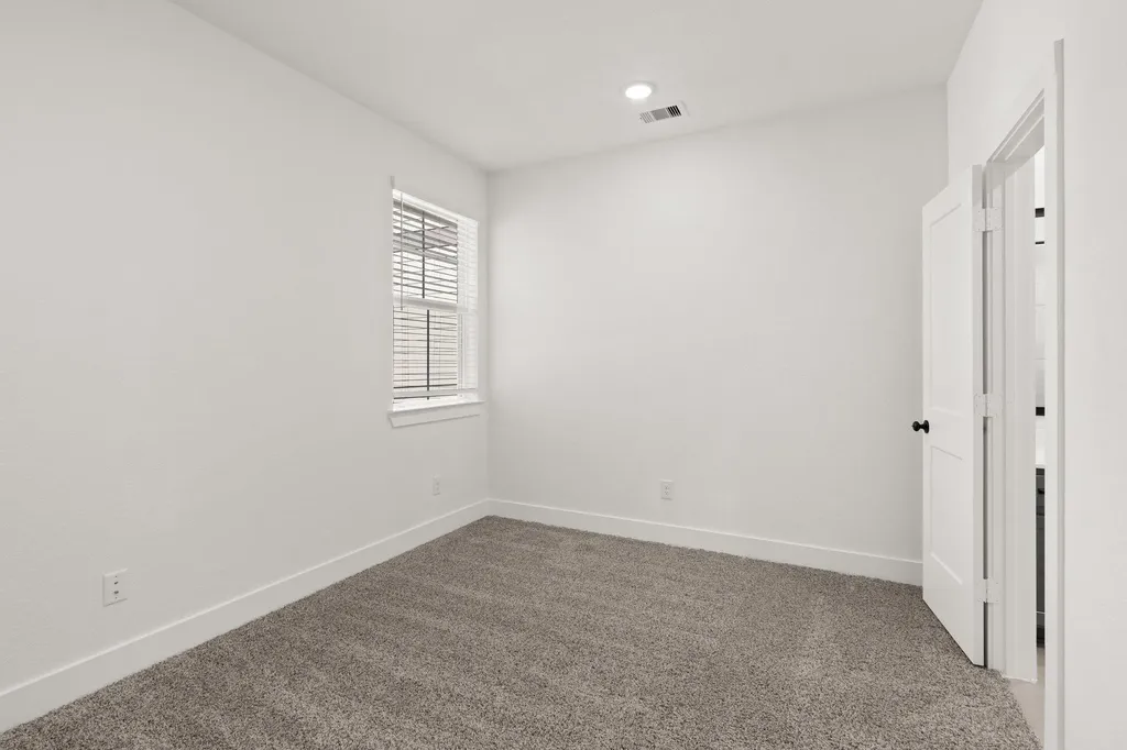 215 Flora Springs Cove Liberty Hill TX 78642
