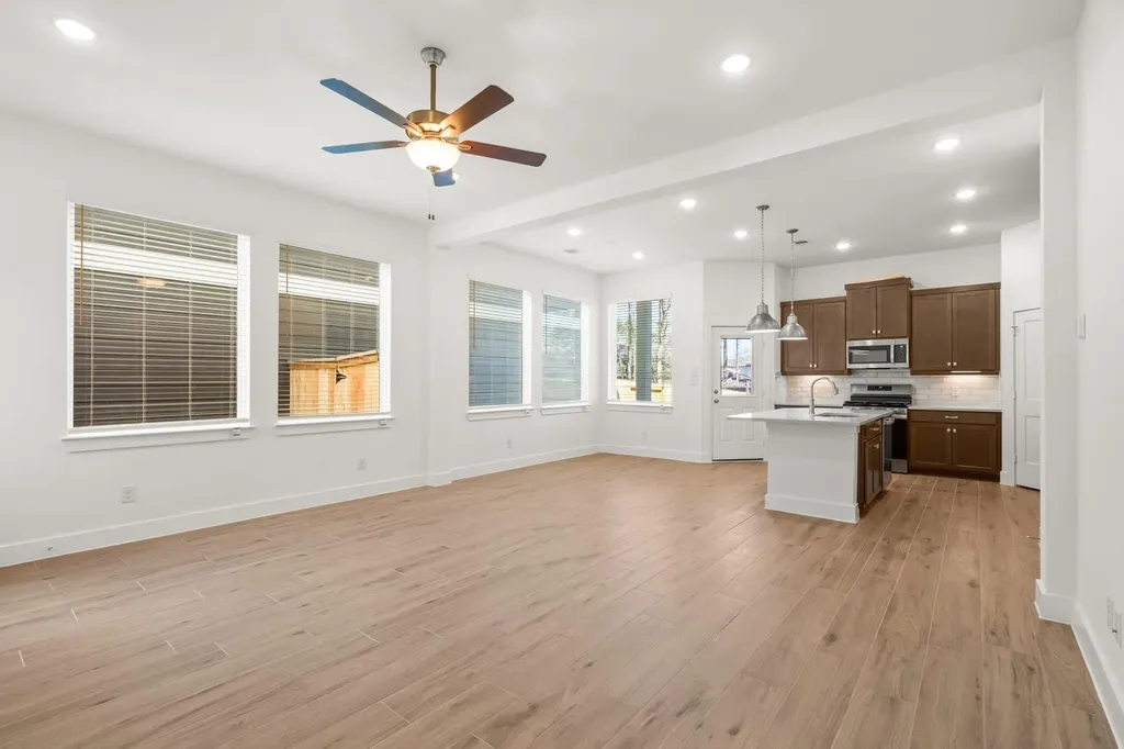 215 Flora Springs Cove Liberty Hill TX 78642