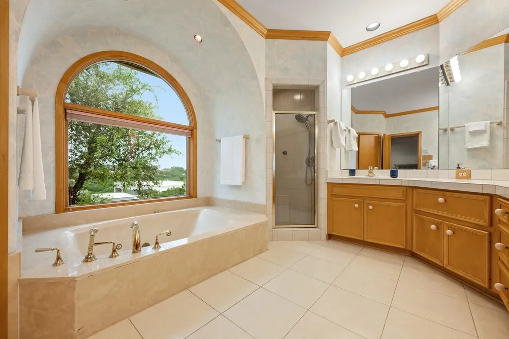 5918 Mountain Villa Drive Austin TX 78731
