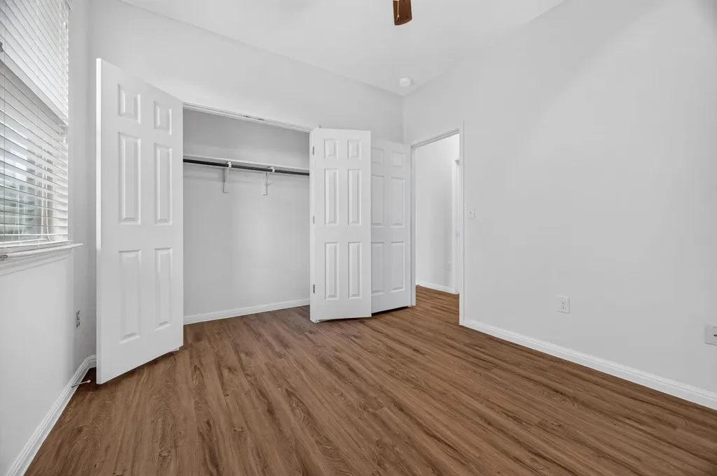 430 Twisted Oaks Lane Buda TX 78610