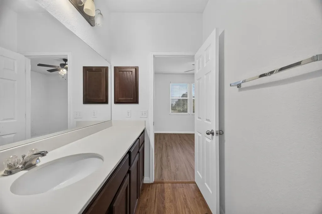 430 Twisted Oaks Lane Buda TX 78610