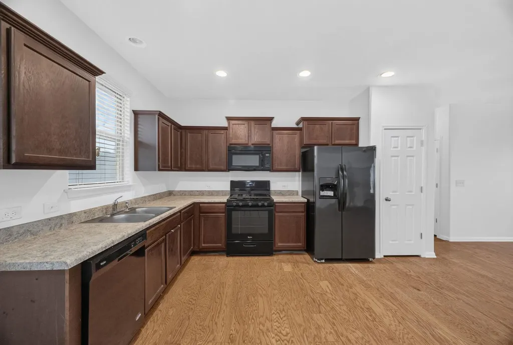 430 Twisted Oaks Lane Buda TX 78610