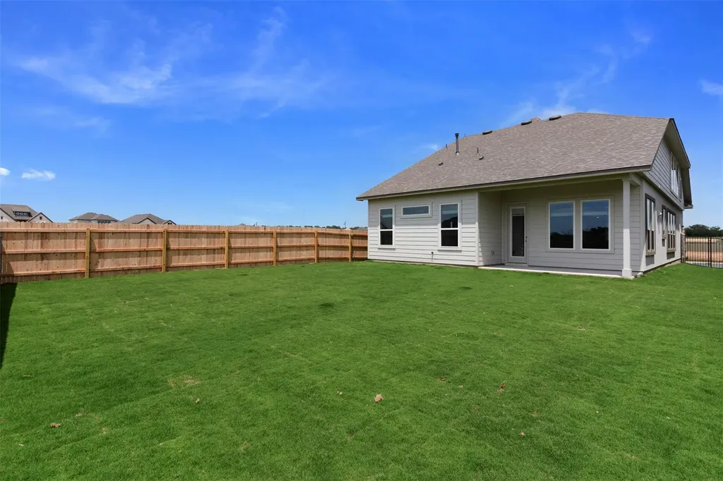 412 Borrego Bend Liberty Hill TX 78642