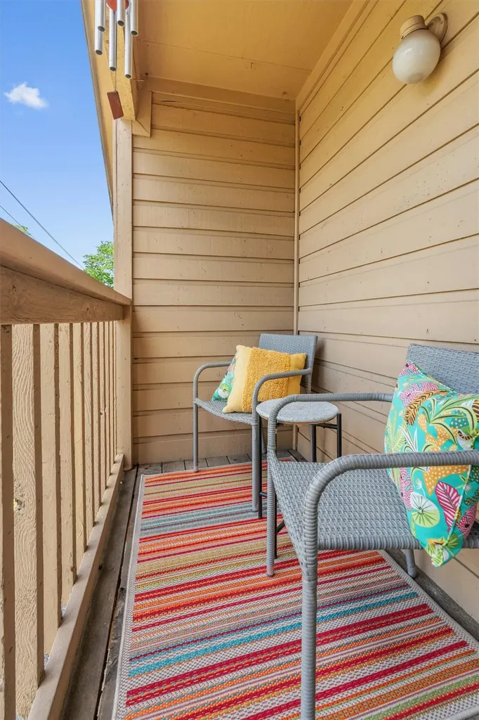 5608 Cougar Drive Austin TX 78745
