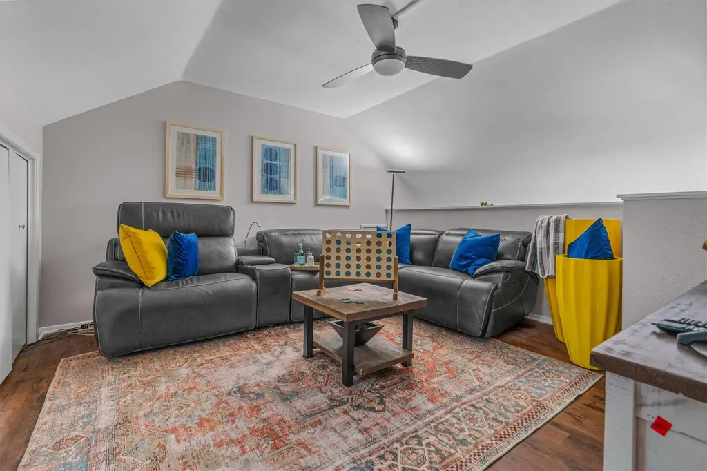 5608 Cougar Drive Austin TX 78745