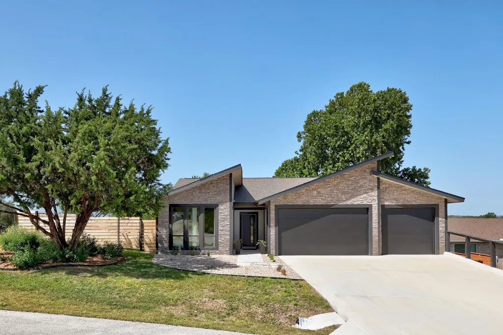 2800 Douglas Cove Lago Vista TX 78645