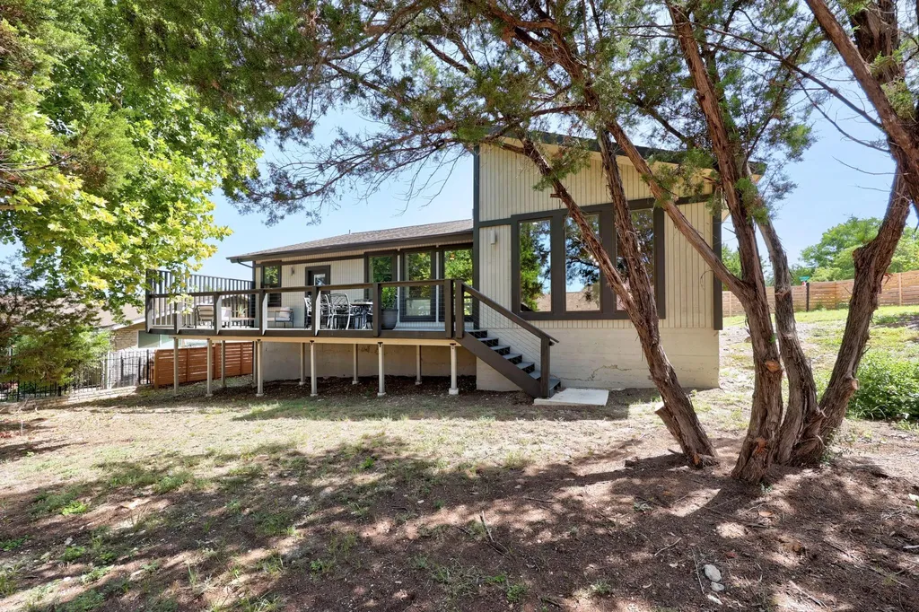 2800 Douglas Cove Lago Vista TX 78645