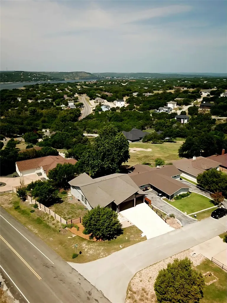 2800 Douglas Cove Lago Vista TX 78645