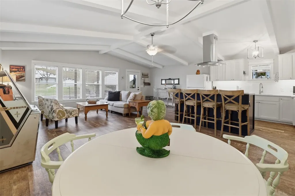 434 E Castleshoals Drive Marble Falls TX 78654