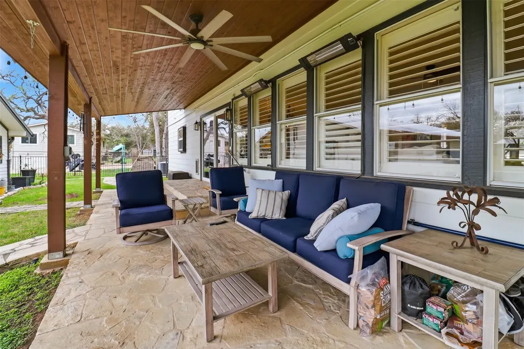 434 E Castleshoals Drive Marble Falls TX 78654