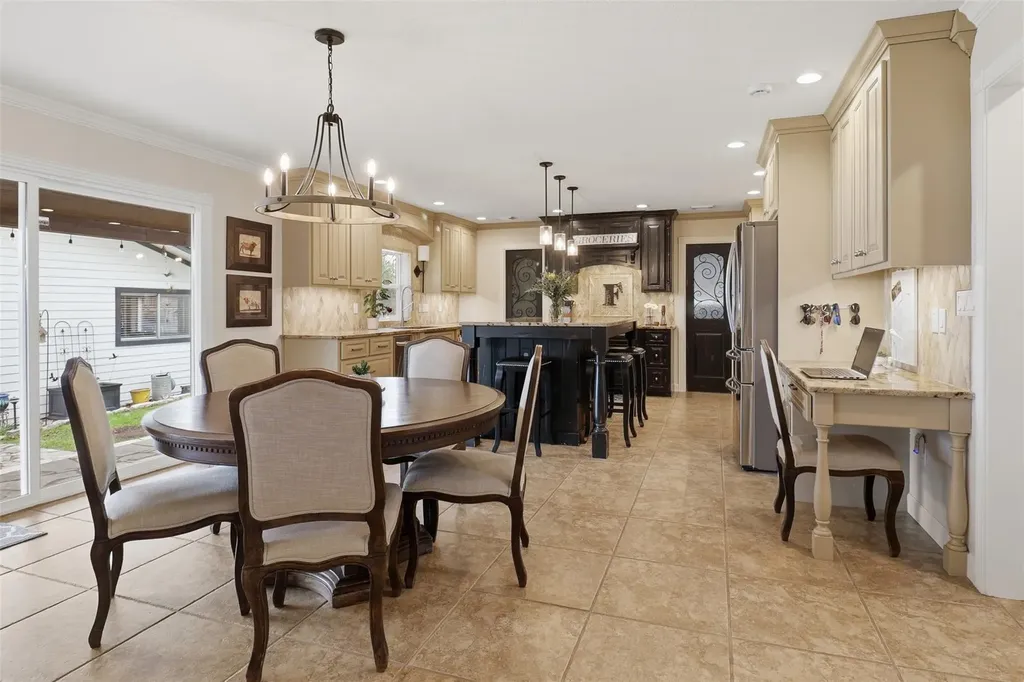 434 E Castleshoals Drive Marble Falls TX 78654