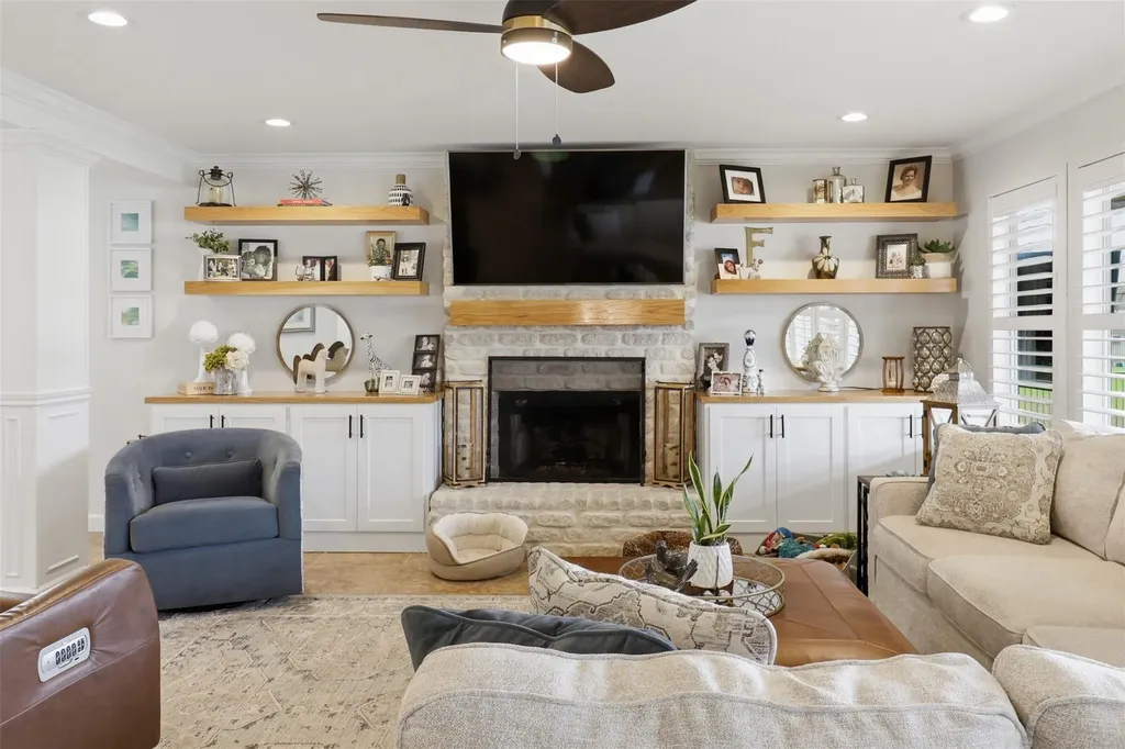 434 E Castleshoals Drive Marble Falls TX 78654