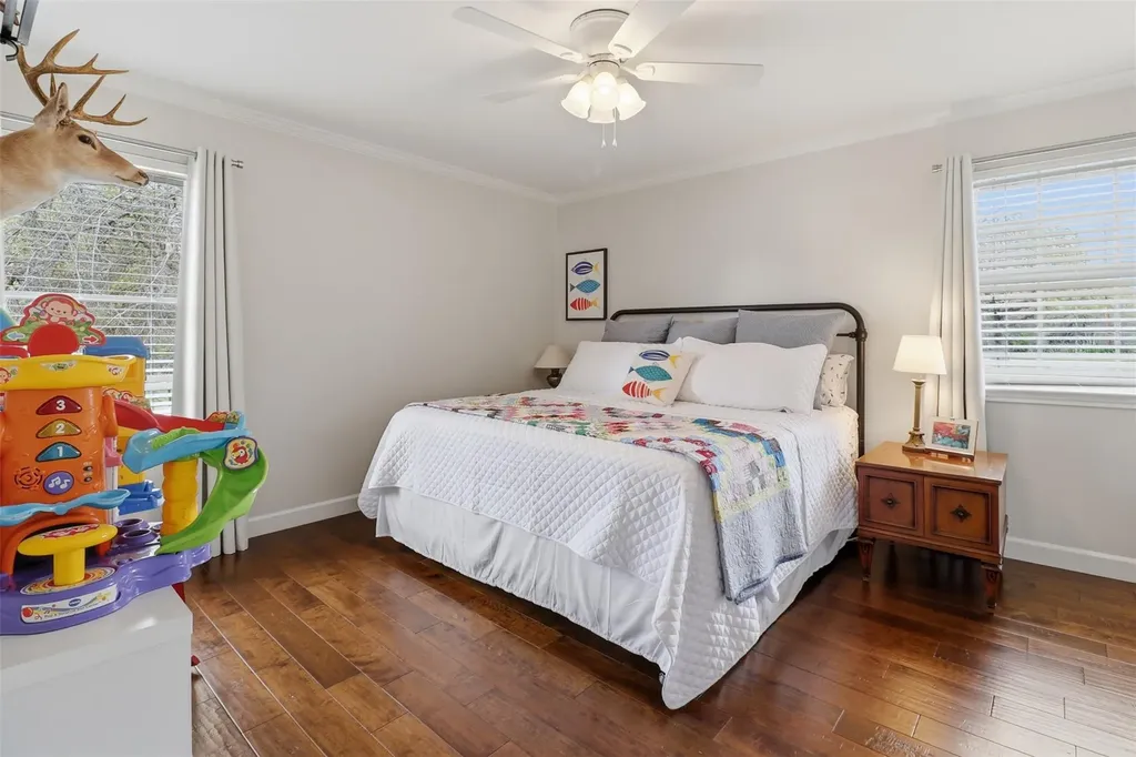 434 E Castleshoals Drive Marble Falls TX 78654