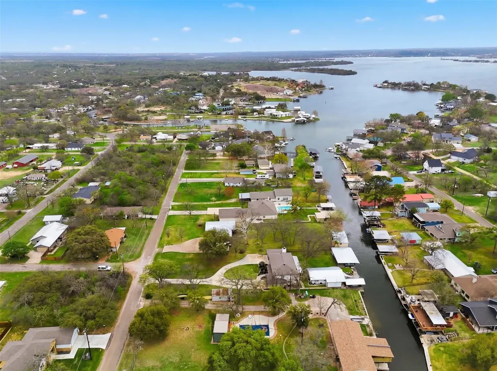 434 E Castleshoals Drive Marble Falls TX 78654