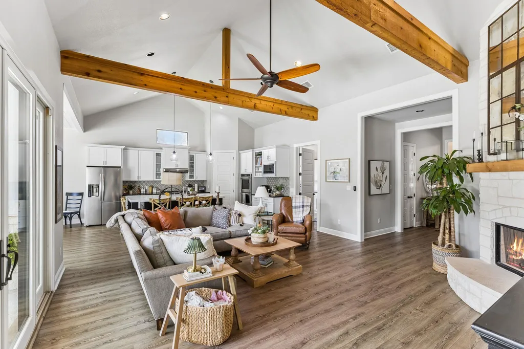 111 Craigen Road Liberty Hill TX 78642