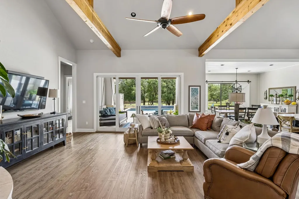 111 Craigen Road Liberty Hill TX 78642