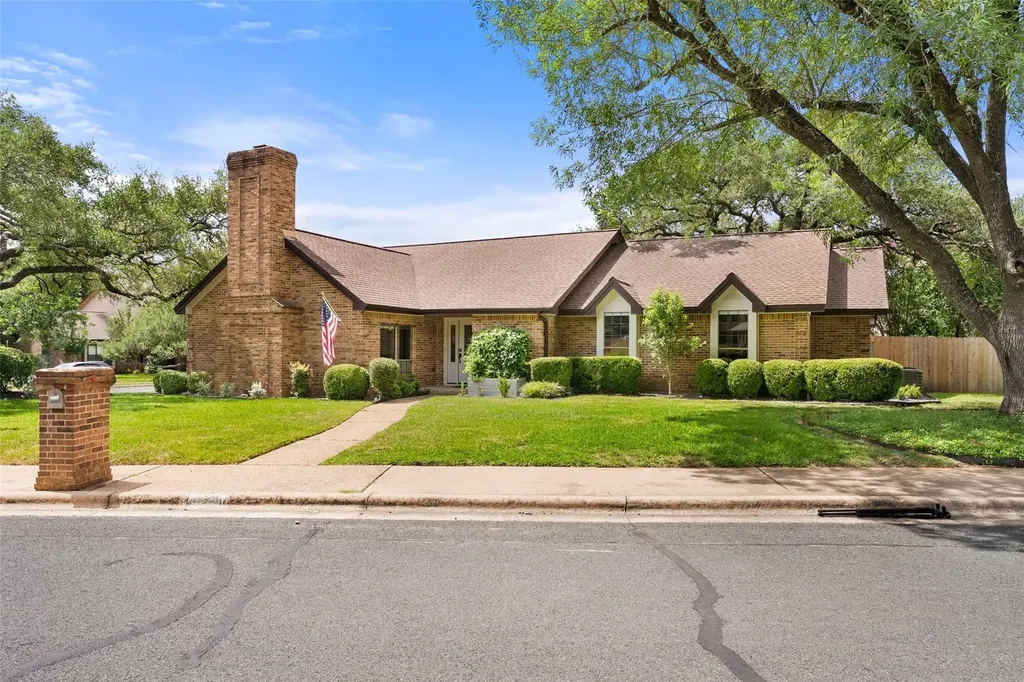 10509 Loring Drive Austin TX 78750